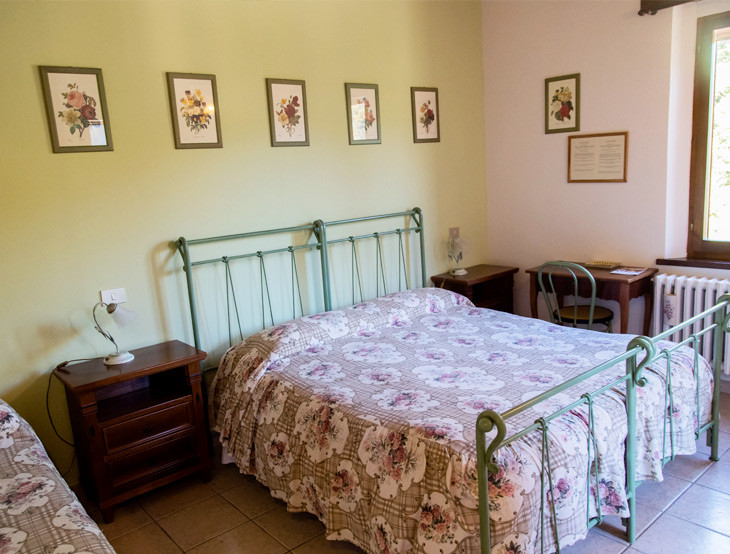 media.Camera Rosa-Canina-01-Agriturismo La Caputa