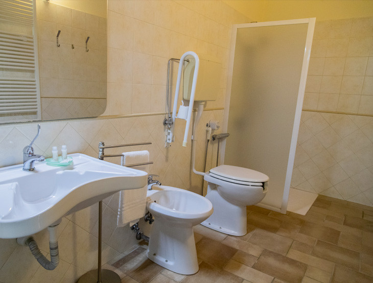 media.Camera-Girasole-03-Agriturismo-La-Caputa